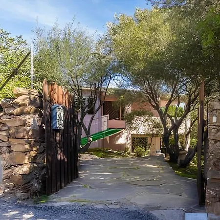 Nuraghes Σπίτι διακοπών *