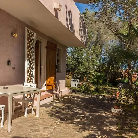 Nuraghes Σπίτι διακοπών *