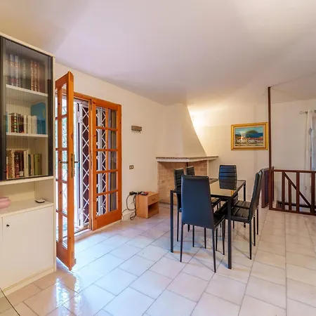 Nuraghes Holiday home *